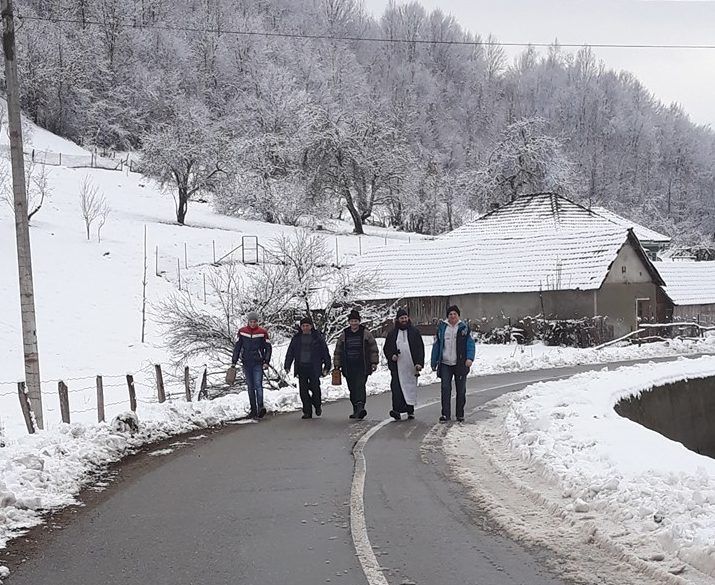Boboteaza la Ribița. Datini, încă păstrate în frumoasa Țară a Zarandului