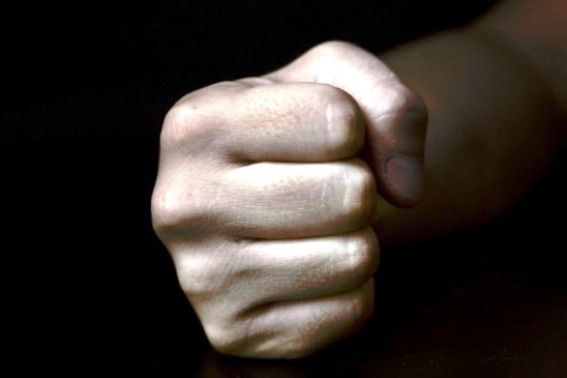 Amenințată de fostul concubin