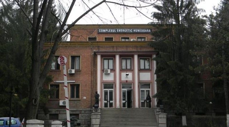 Salariile a mii de angajați sunt în pericol