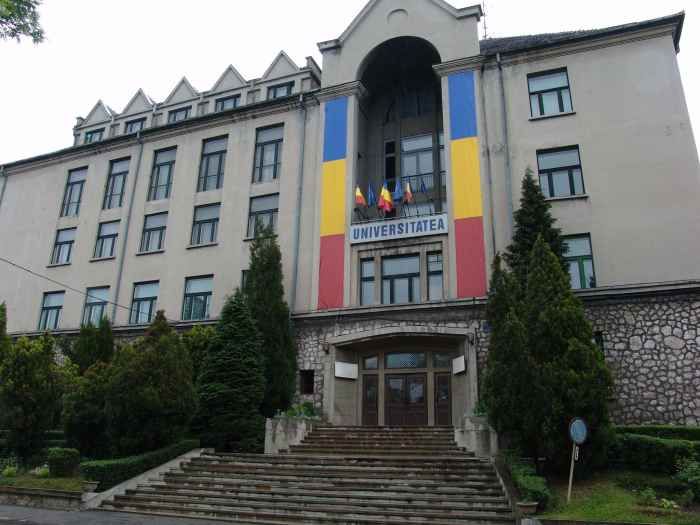 Universitatea din Petroșani va avea extensie și la Hunedoara