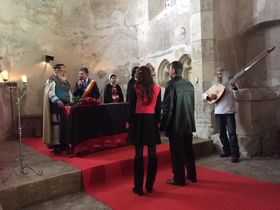 Căsătorii de-o zi, la Hunedoara, în capela legendară a Castelului Corvinilor