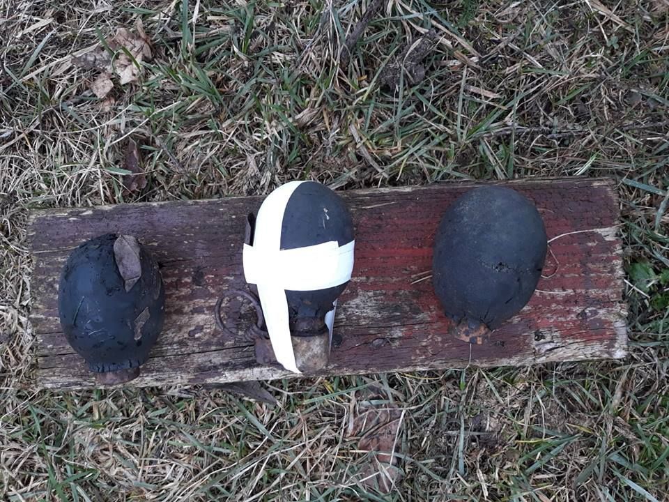 3 grenade descoperite de un hunedorean