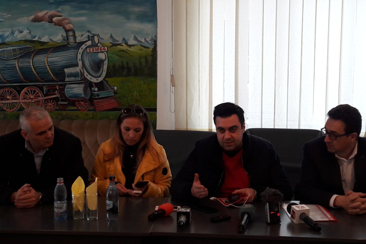 Ministrul Transporturilor, despre deraierea vagoanelor de marfă de la Zam: „Vor stabili cei de la AGIFER cauza incidentului”