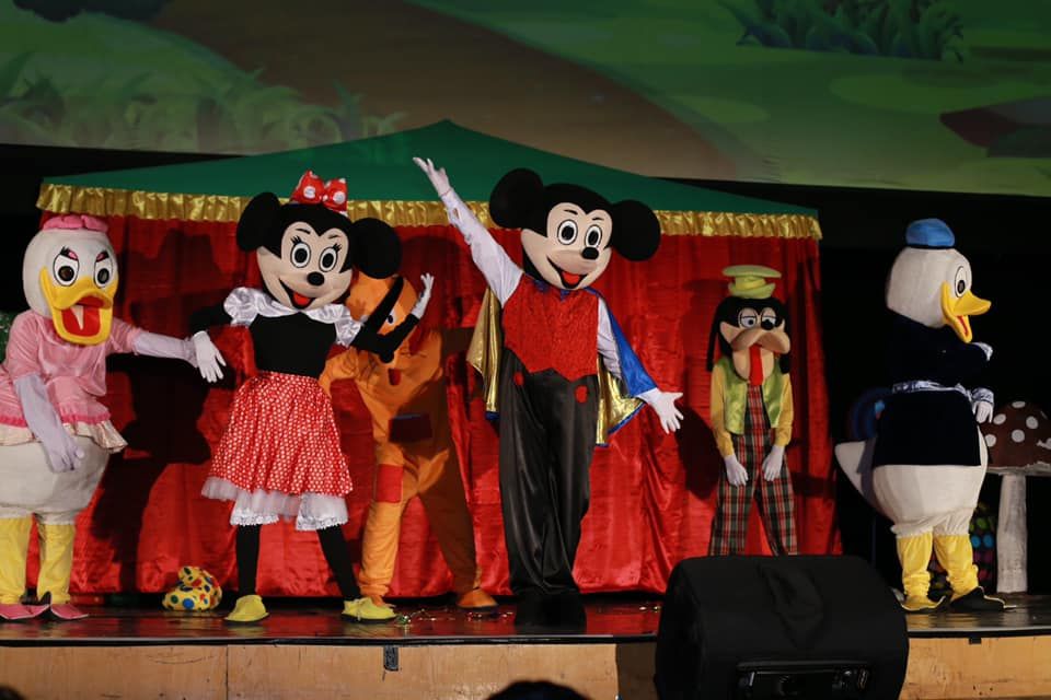 Cele mai cunoscute personaje Disney vin la Deva