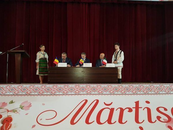Parteneriat de colaborare între hunedoreni și moldovenii de peste Prut