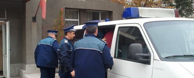 Bărbat dat în urmărire internațională, prin la Hunedoara