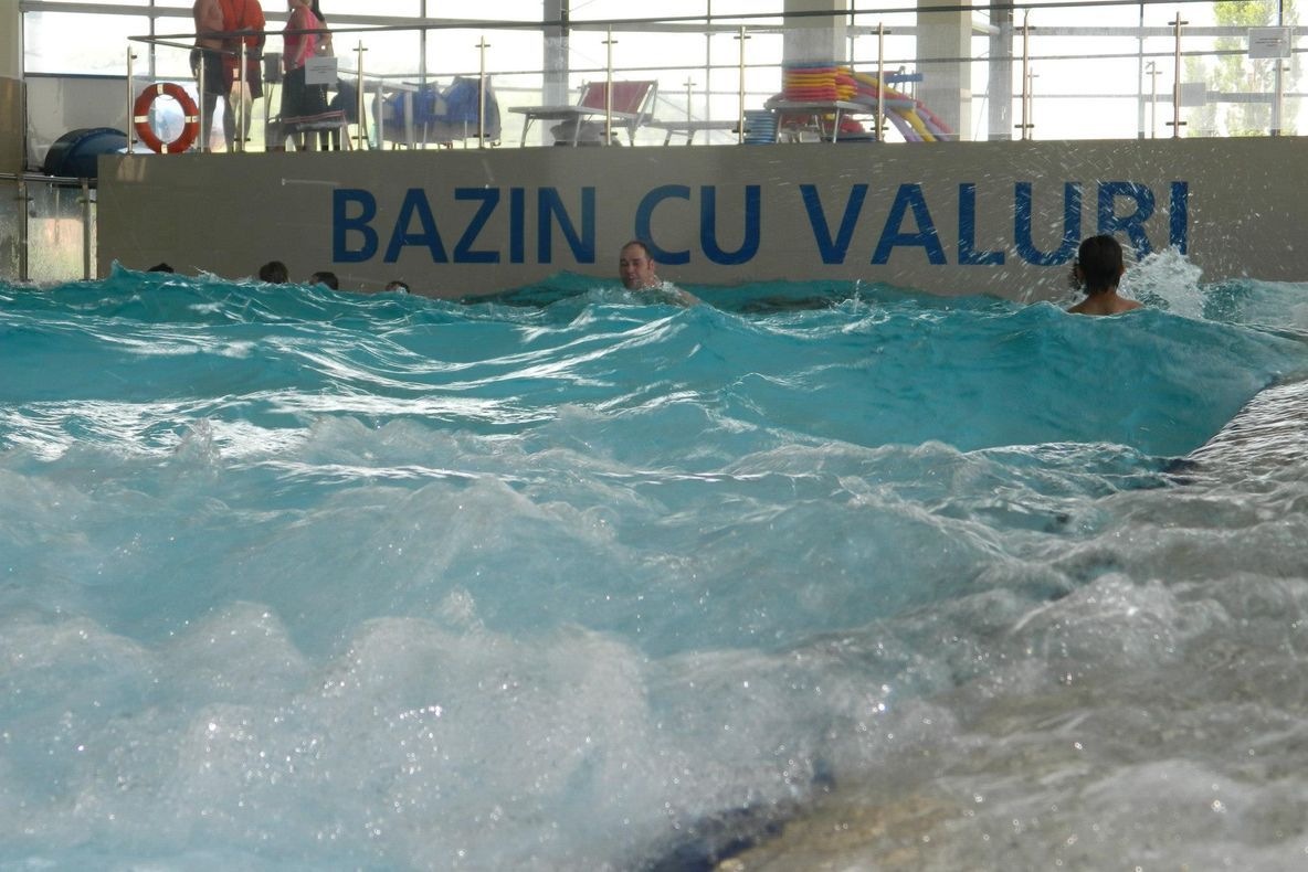 Liber la bălăceală de Paști. Complexul acvatic din Deva, deschis în fiecare zi