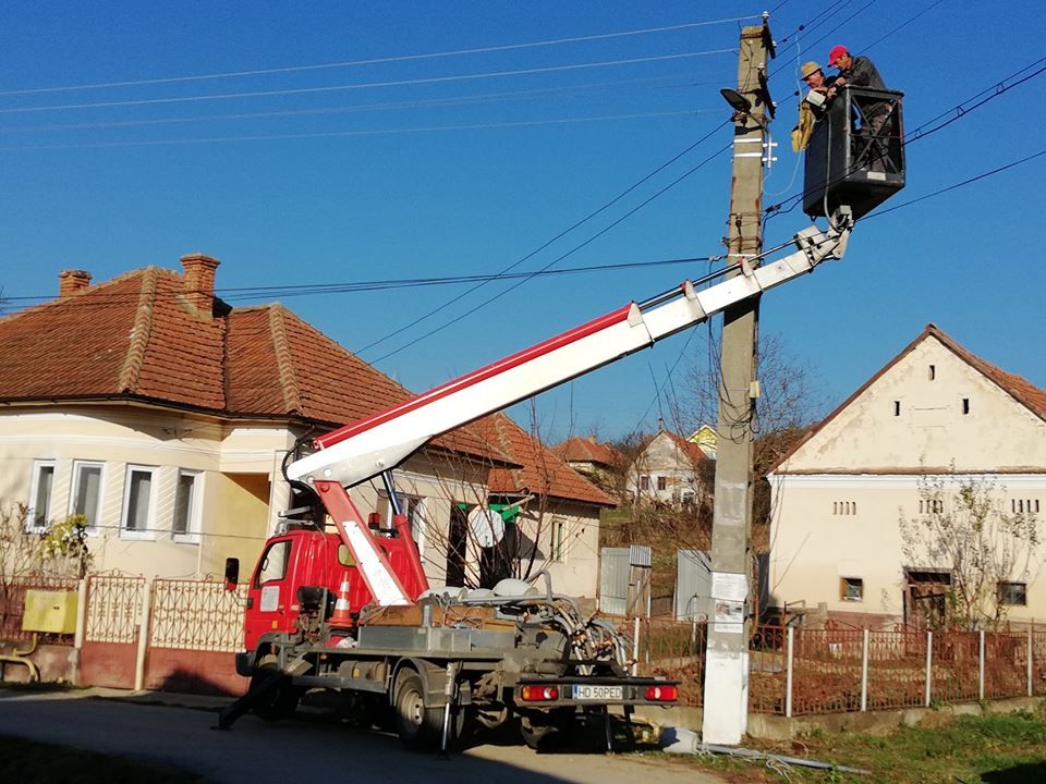 Iluminat public modern în comuna Băcia