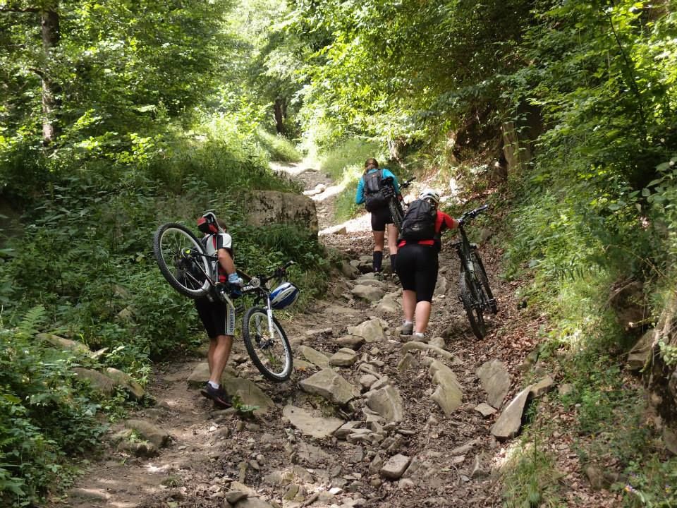 Cel mai lung traseu de biciclete ar putea fi realizat în Valea Jiului