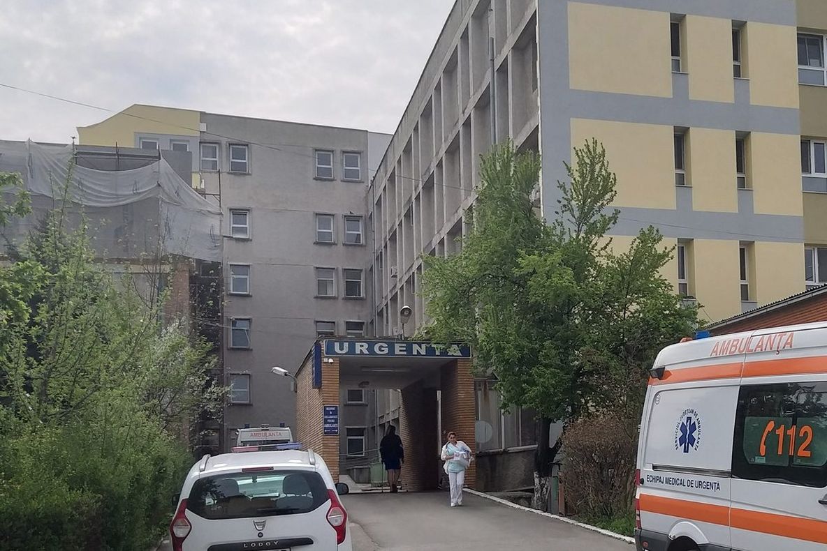 10 secții ale spitalului județean, dotate cu aparatură medicală, cumpărată cu bani de la Primăria Deva