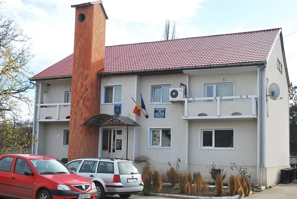 Dezbateri tematice despre comuna Densuș și Țara Hațegului