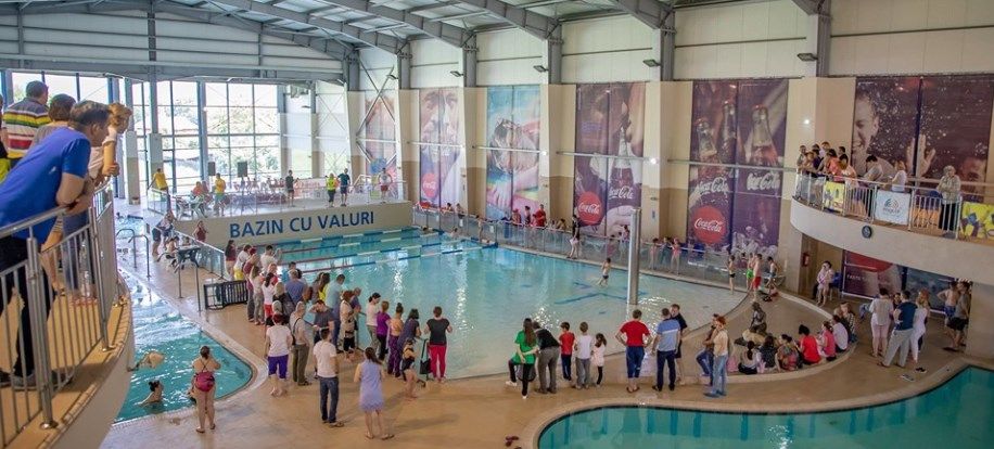 FOTO| Micii înotători s-au întrecut la complexul acvatic din Deva