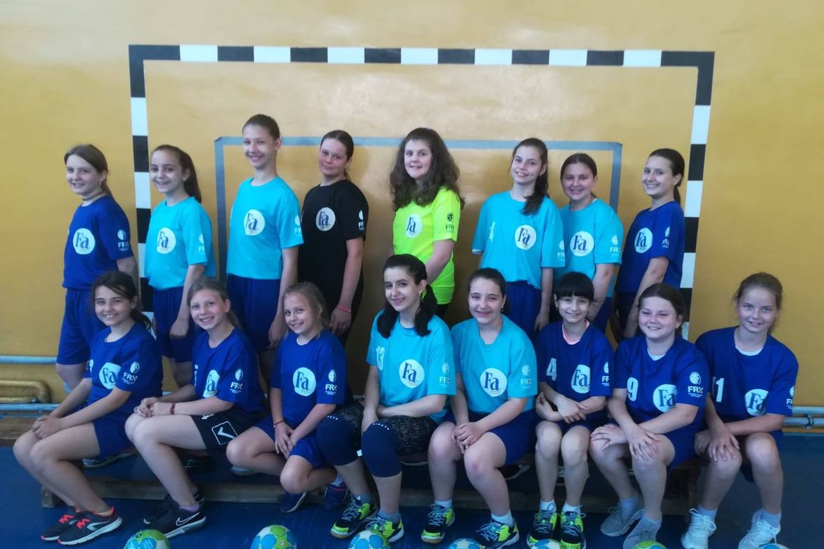 Handbal în Cetatea Devei, antrenamente demonstrative