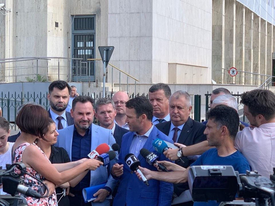 Primăria Petroșani, campioană la reducerea cheltuielilor