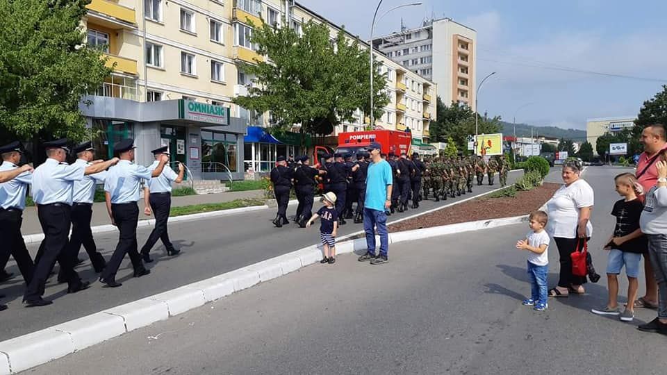 “Ziua Imnului”. Ceremonial public în Piața Tricolorului din Deva