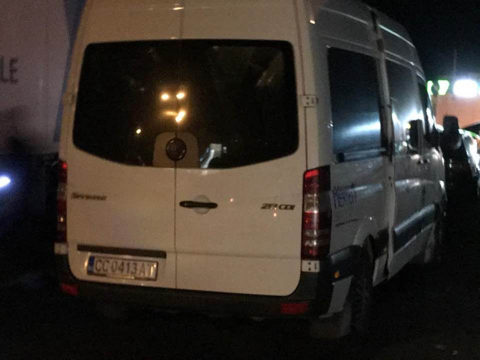 Jafuri ca la Sinești pe autostrada Deva -Sibiu? Semnalul de alarmă, tras de un șofer: "Umblă cu lumini pe cap..."