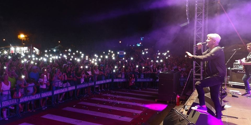 Hunedorenii sărbătoresc „Zilele orașului”. După The Motans și Holograf, urmează concertul Deliei