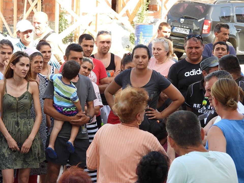 Două familii, evacuate din blocurile sociale din „Grigorescu”. Motivul: nerespectarea normelor de convieţuire socială