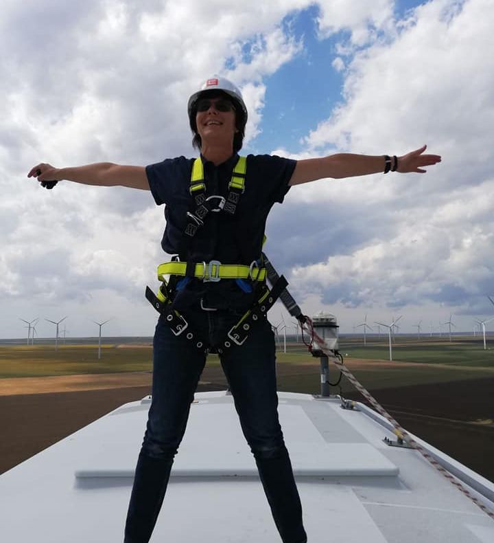 FOTO: Aldona Todoran, din subteran, la eoliene