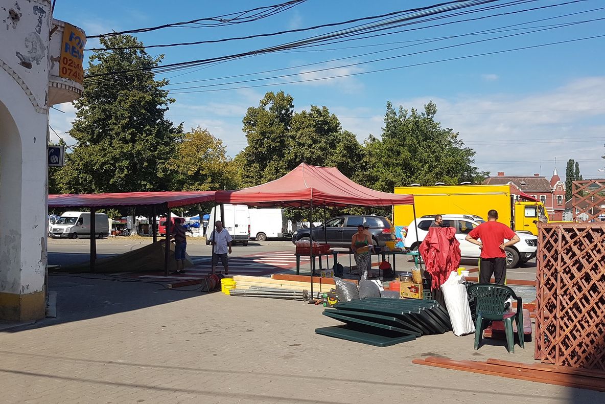 Pregătiri pentru “Zilele Hunedoarei”. De vineri seară, încep concertele