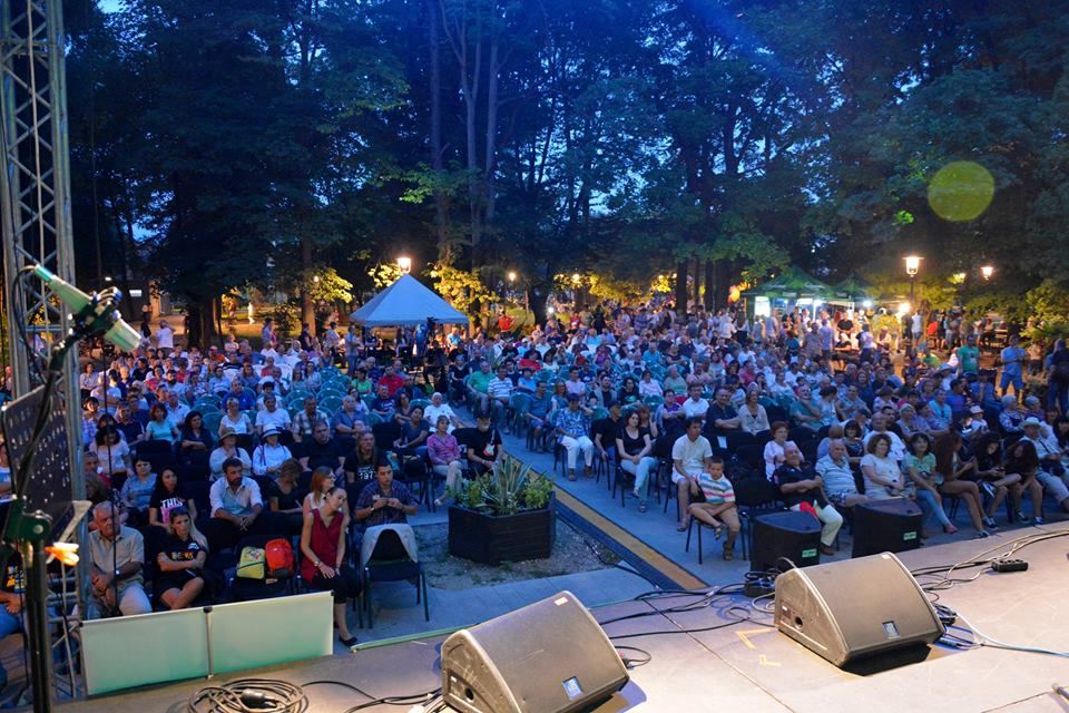 A început „Deva Jazz Festival”. Iubitorii acestui gen muzical, așteptați în Parcul Cetății