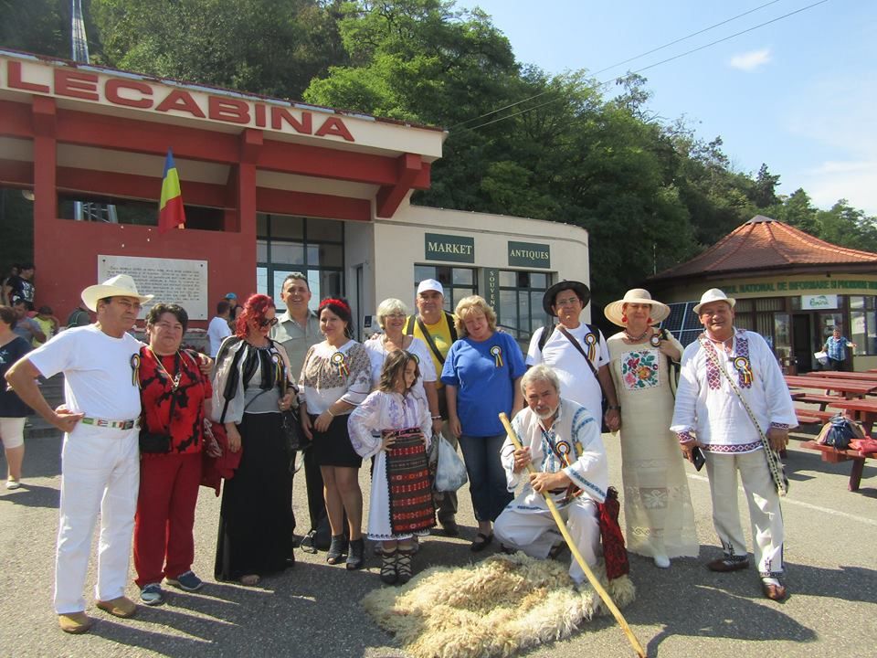 „Caravana Culturii”, la Deva. Locuitorii, aşteptaţi să se bucure de muzică, poezie şi dezbateri literare
