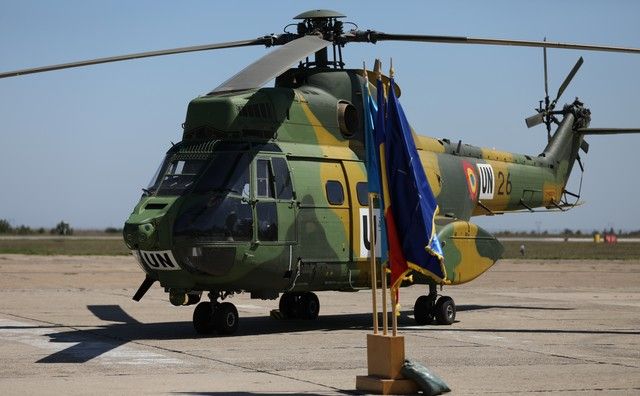 Cu elicopterul în Parcul Național Retezat