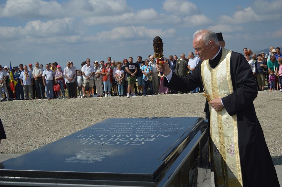 FOTO: Ceremonial religios la peste 1600 de metri altitudine