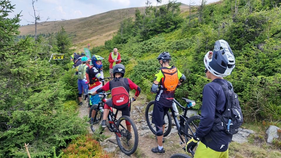 FOTO: 103 bicicliști au participat la prima ediție a Straja MTB Enduro