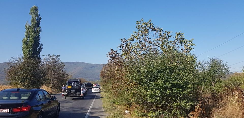 Trei răniți în urma unui accident produs pe DN 7, la intrarea în Mintia