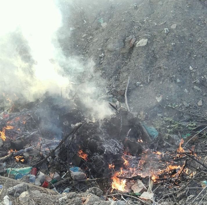 Primărie amendată cu 20.000 de lei din cauza deșeurilor