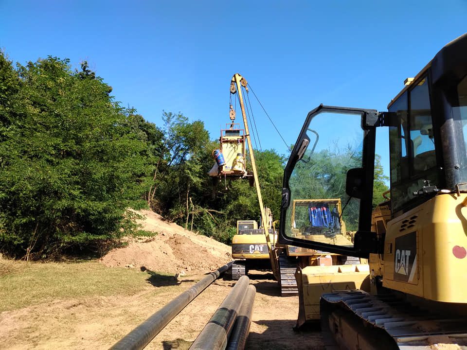 Continuă lucrările pe șantierul pentru introducerea gazului în Brad