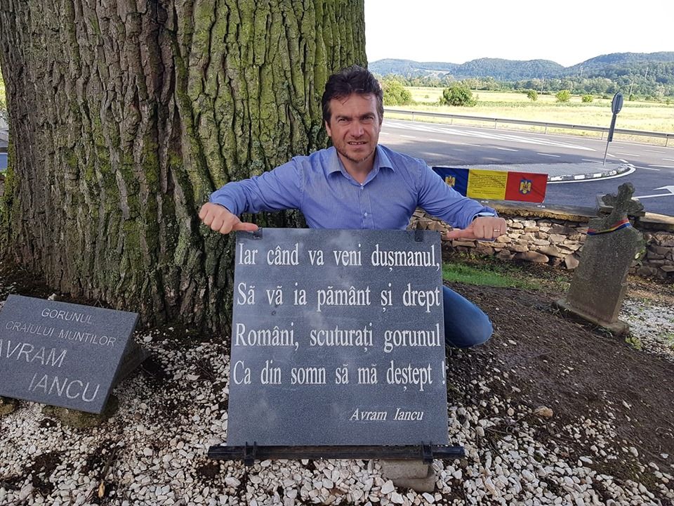 Un pretendent la funcția de președinte al României iasă din cursă