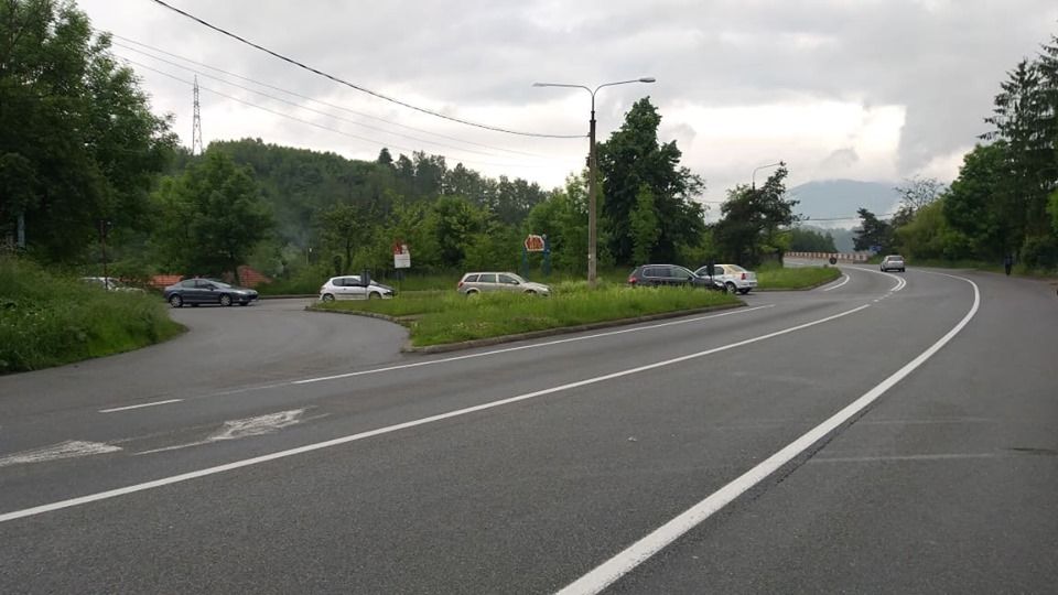 Au început lucrările la amenajarea sensului giratoriu de pe DN 66