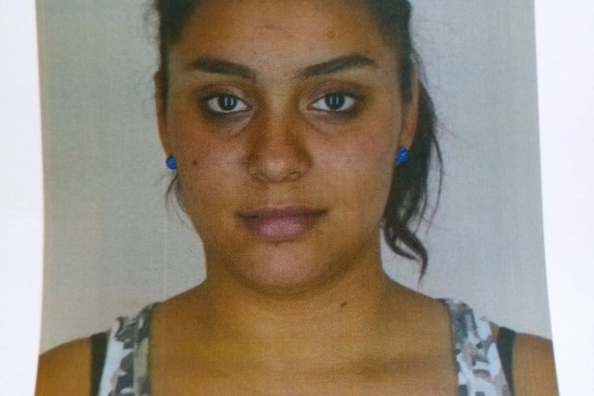 O fată de 15 ani, din Hunedoara, dată dispărută. A plecat de la şcoală şi nu se mai ştie nimic despre ea