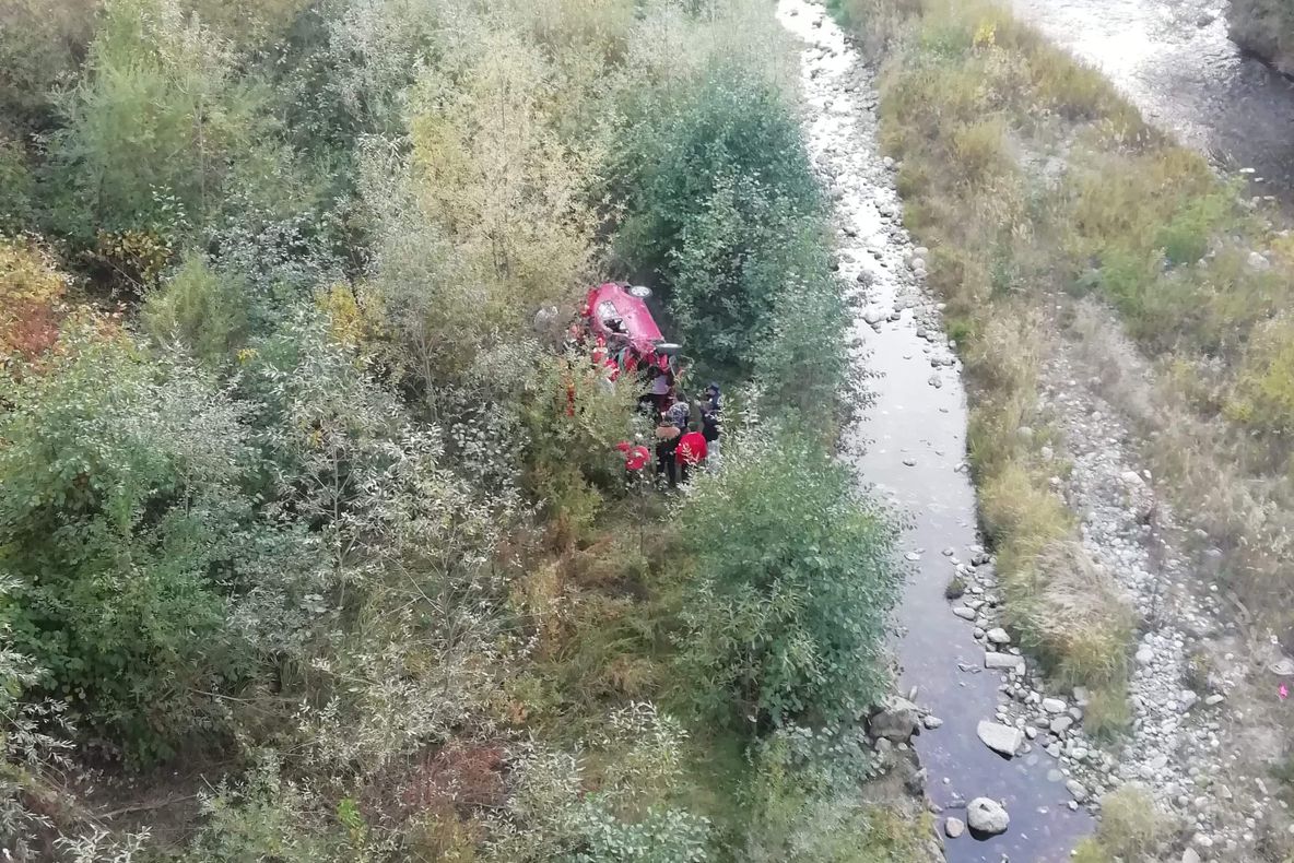 A scăpat din două accidente petrecute într-o singură zi, dar are nevoie de sânge