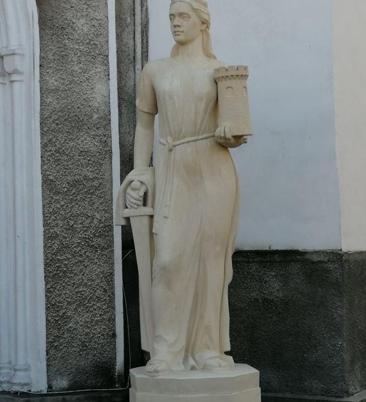 Ocrotitoarea minerilor va avea statuie la Petroșani