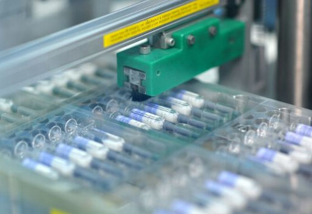 A treia tranşă de vaccin antigripal, livrată judeţului Hunedoara. Peste 7.000 de persoane, imunizate până în prezent