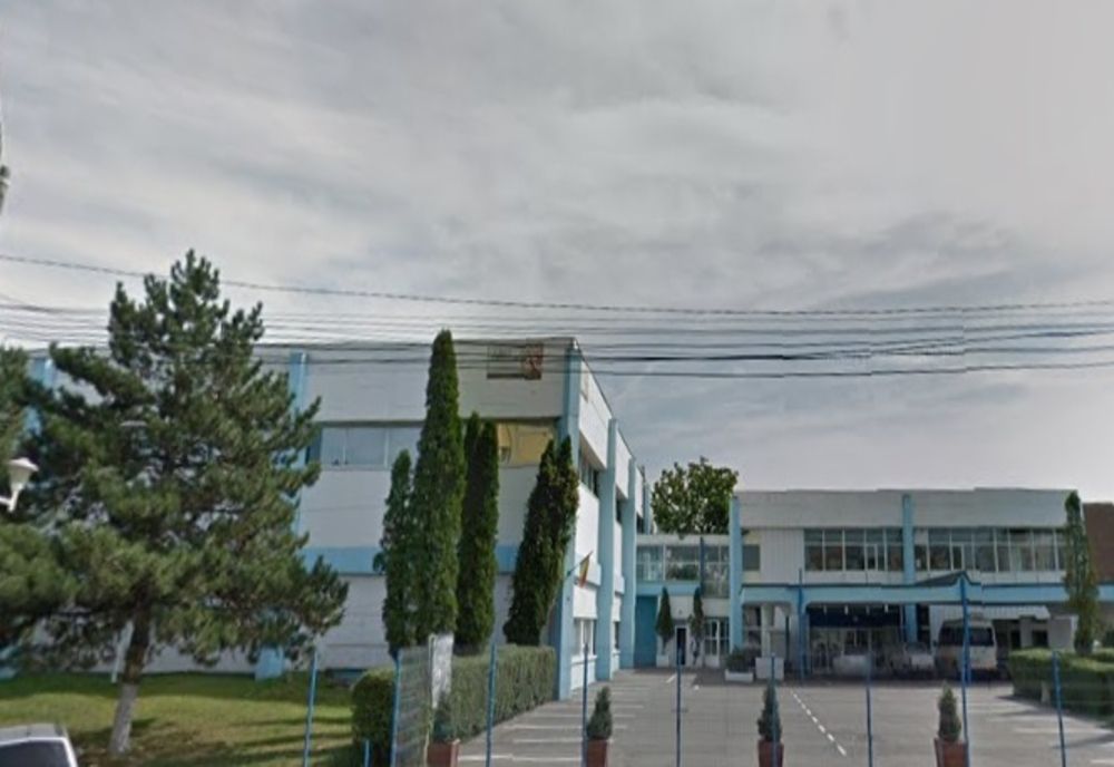 Campioni naţionali şi internaţionali la lupte libere se întrec la Deva