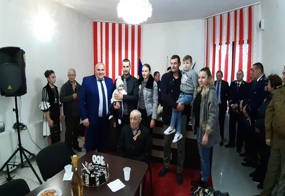 Aniversarea de 100 de ani, marcată în sânul comunității