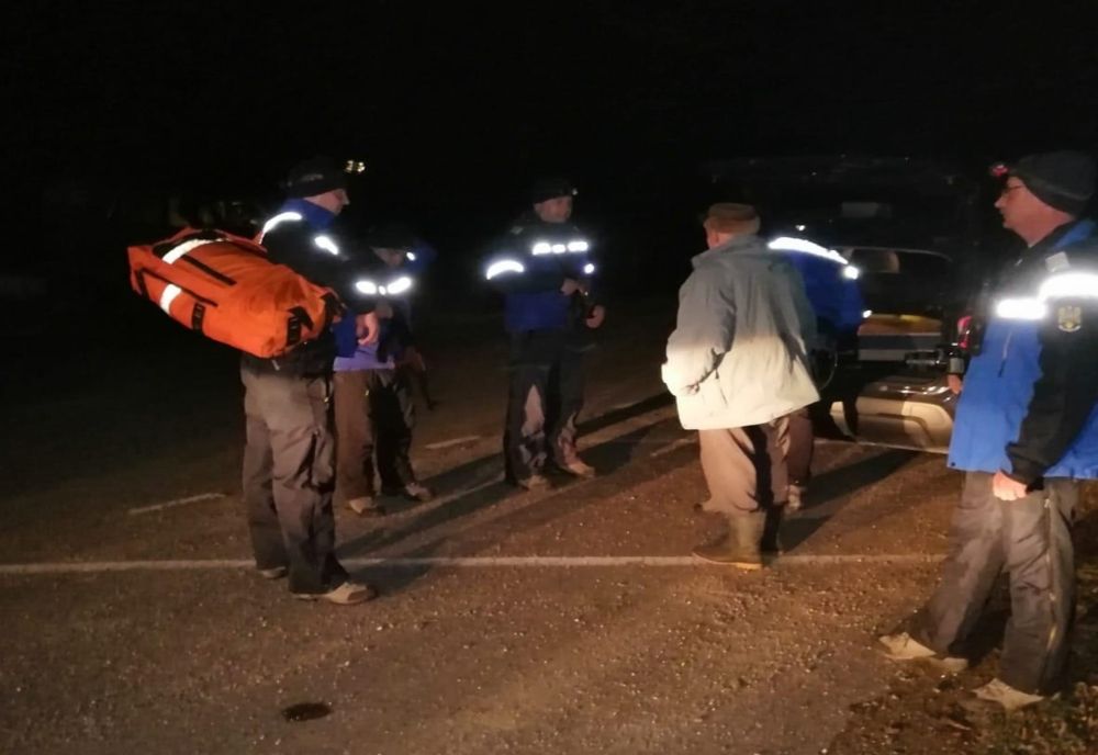 FOTO| Bătrân rătăcit în zona Vîrtoape, găsit de un jandarm aflat în timpul liber