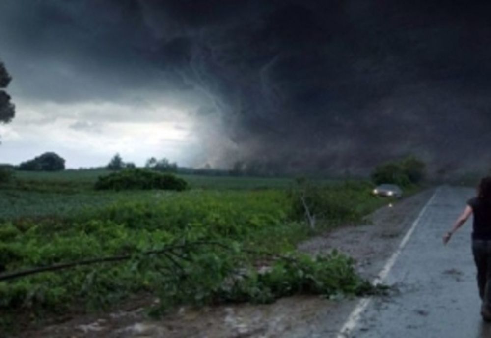 Vremea se va răci accentuat. Județul Hunedoara, sub cod galben de ploi torențiale și grindină