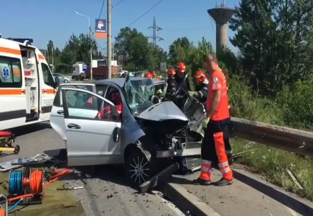 Bebeluș mort pe o șosea din Hunedoara, după un teribil accident rutier