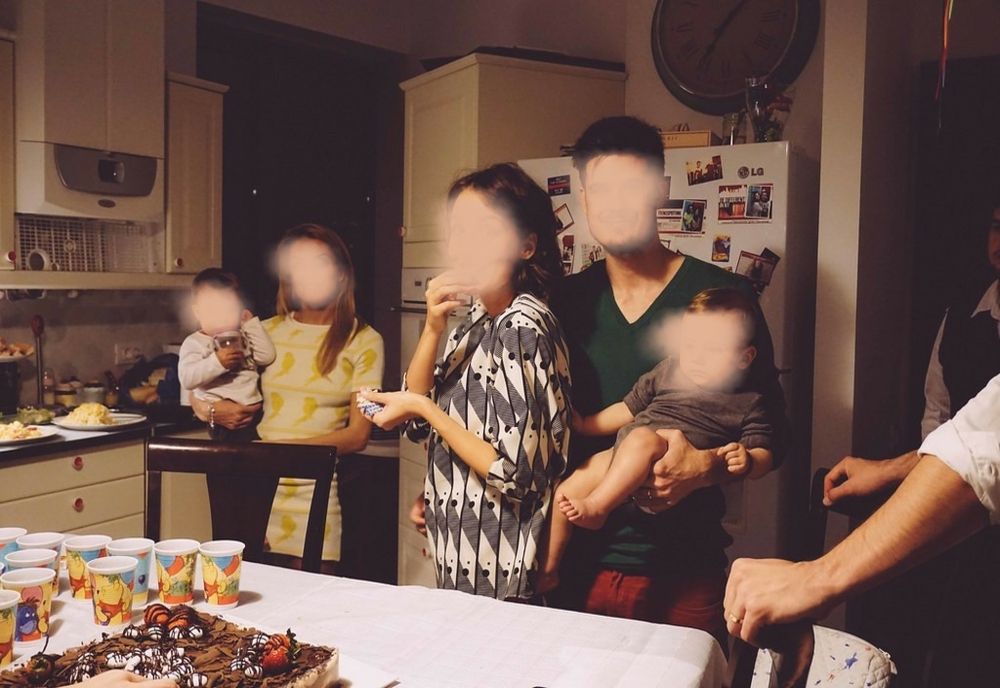 O petrecere de botez a fost întreruptă de poliţişti, la Lupeni