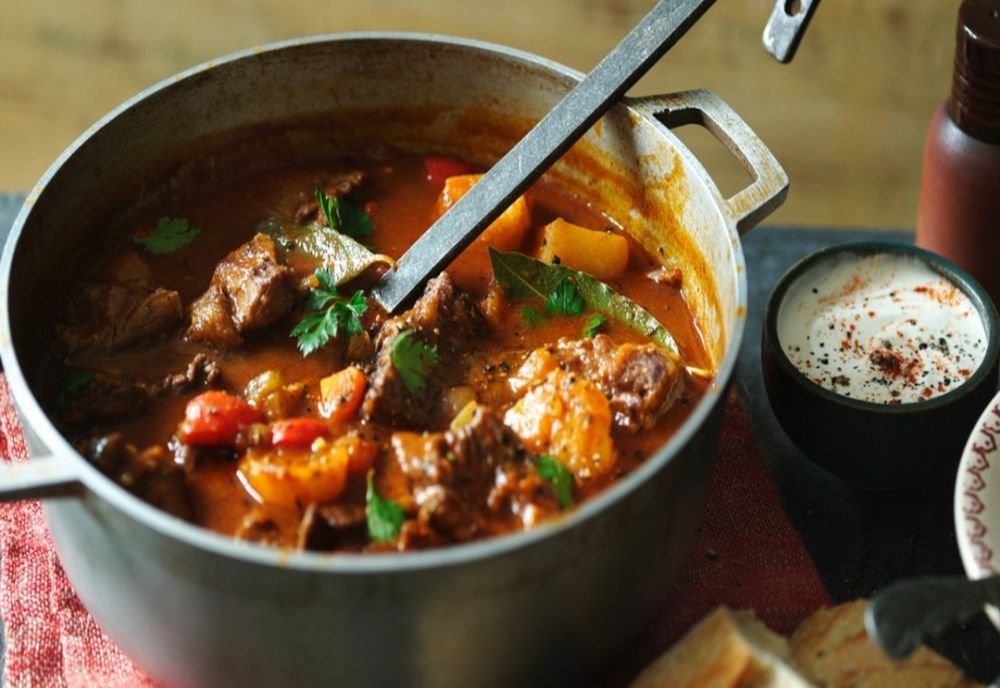 Concerte, expoziții și evenimente gastronomice, la Zilele Maghiare din județul Hunedoara