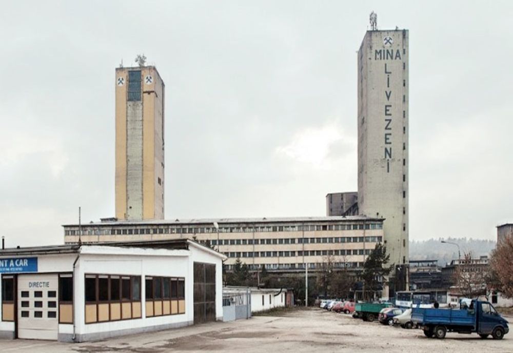 Senatori  în Valea Jiului, în încercarea de a găsi soluții