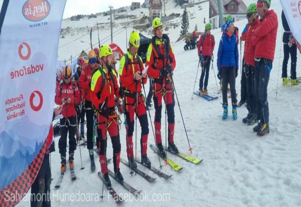 Hunedoara: Salvamontiştii din judeţ, pe primul loc la concursul profesional de salvare pe munte IMRRR