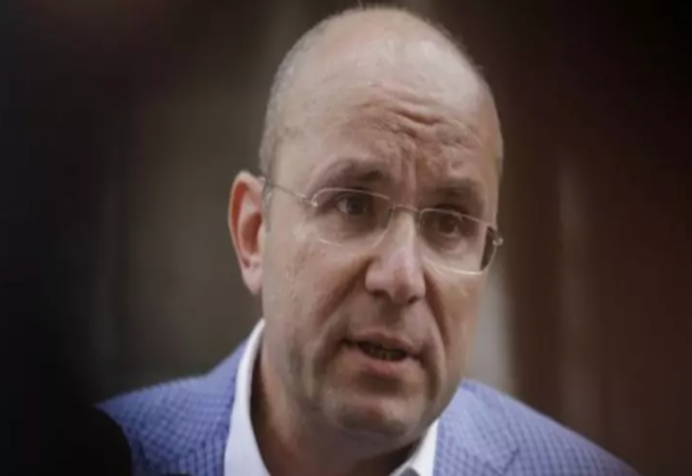 Dialog fulminant la Culisele Statului Paralel. Rareș Bogdan și Cozmin Gușă au dat cărțile pe față. Ce se ascunde în spatele "arestării" lui Bogdan?