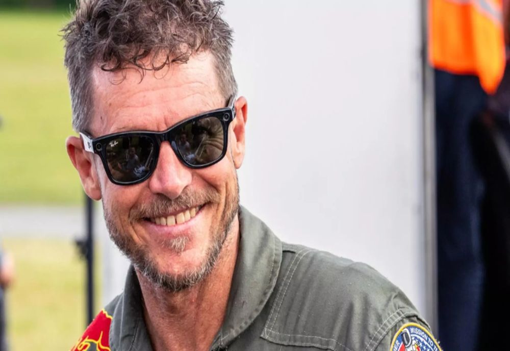 FELIX BAUMGARTNER A MURIT ÎNTR-UN ACCIDENT DE PARAPANTĂ ÎN ITALIA