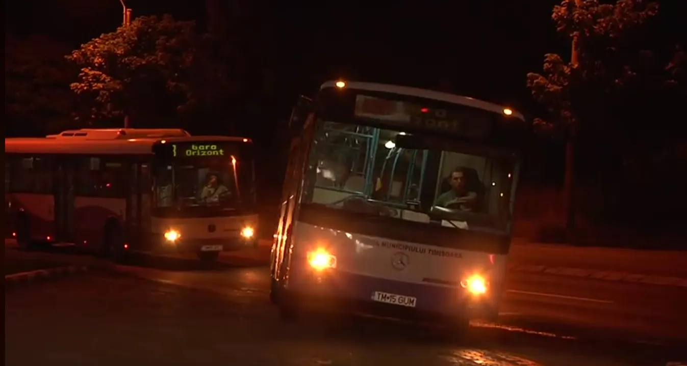 autobuze aduse la Deva